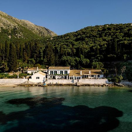Nissaki Olive Press Villas Niszáki Kültér fotó