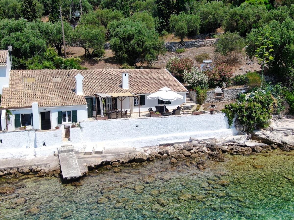 Nissaki Olive Press Villas Niszáki Kültér fotó