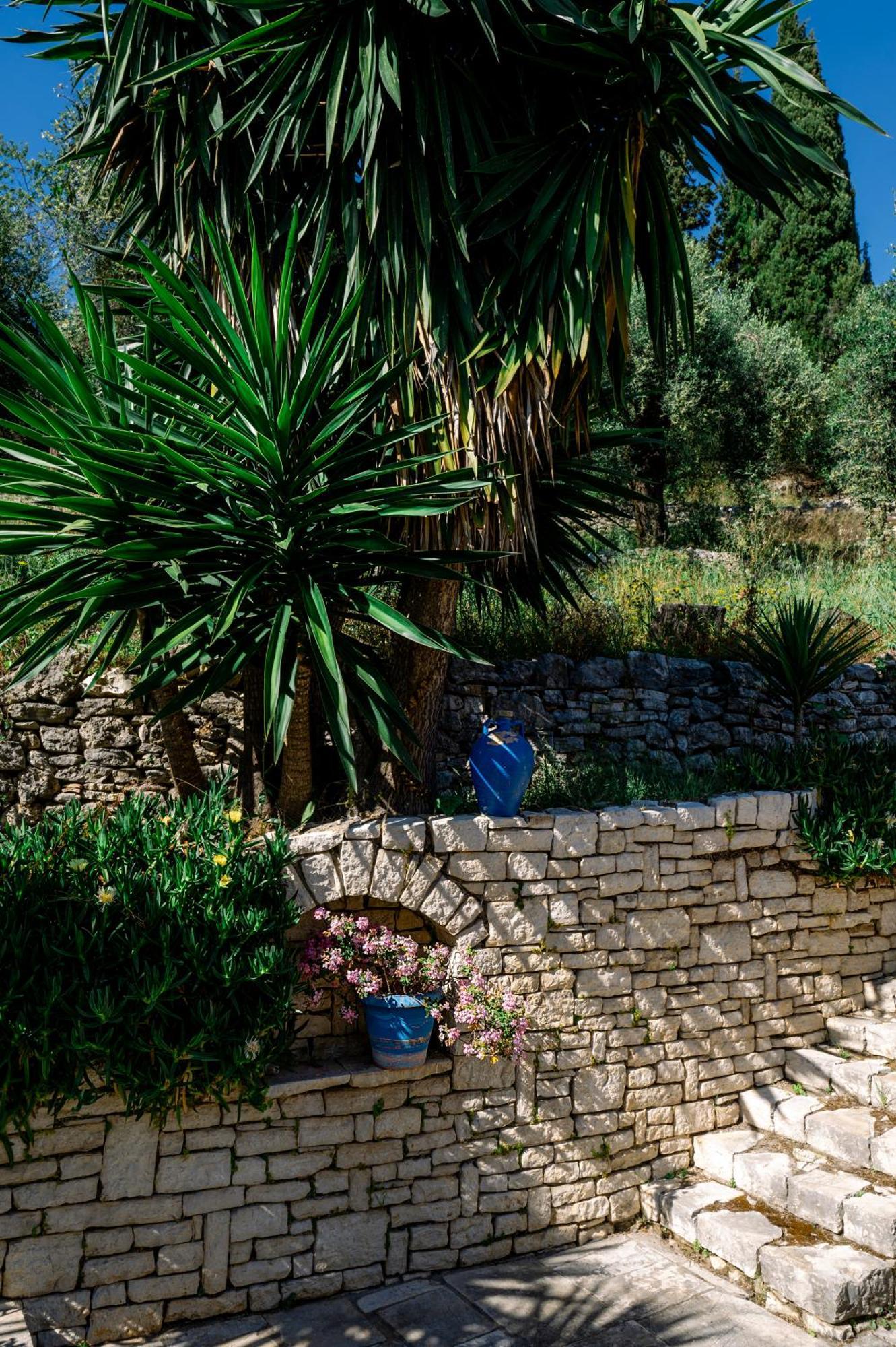 Nissaki Olive Press Villas Niszáki Kültér fotó