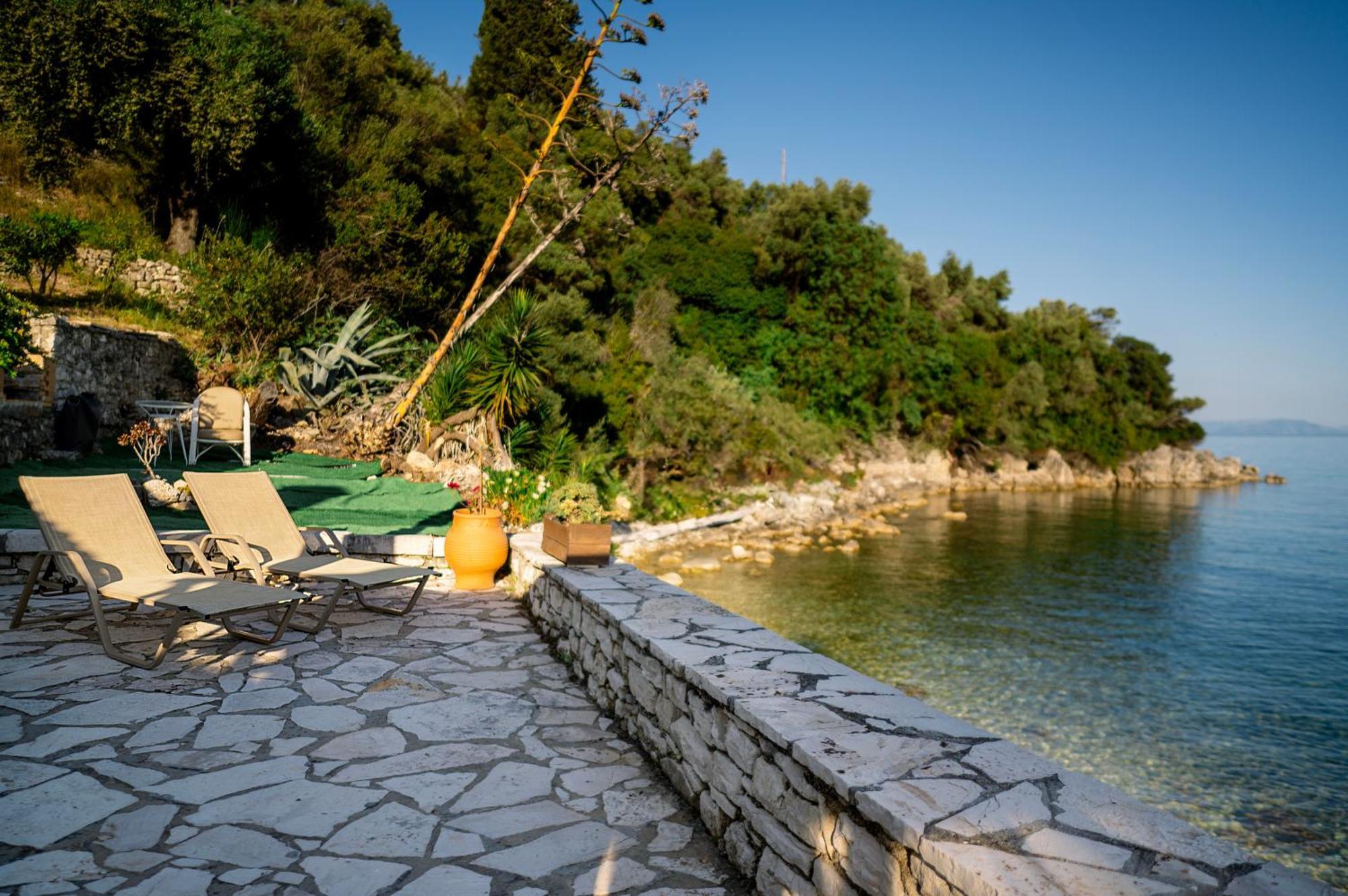 Nissaki Olive Press Villas Niszáki Kültér fotó