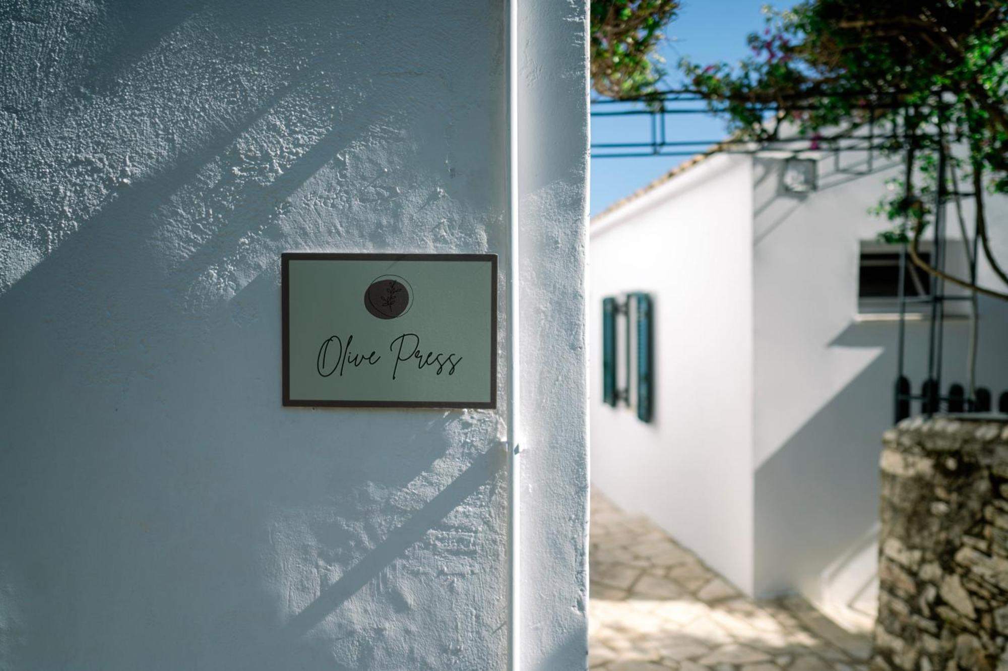 Nissaki Olive Press Villas Niszáki Kültér fotó