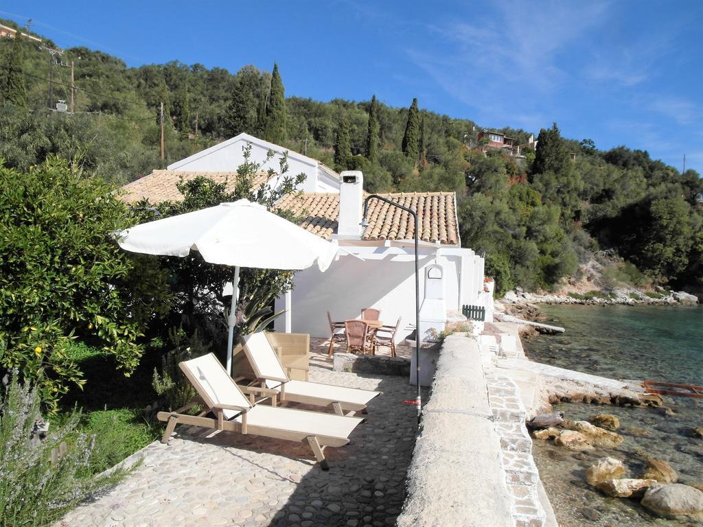 Nissaki Olive Press Villas Niszáki Kültér fotó